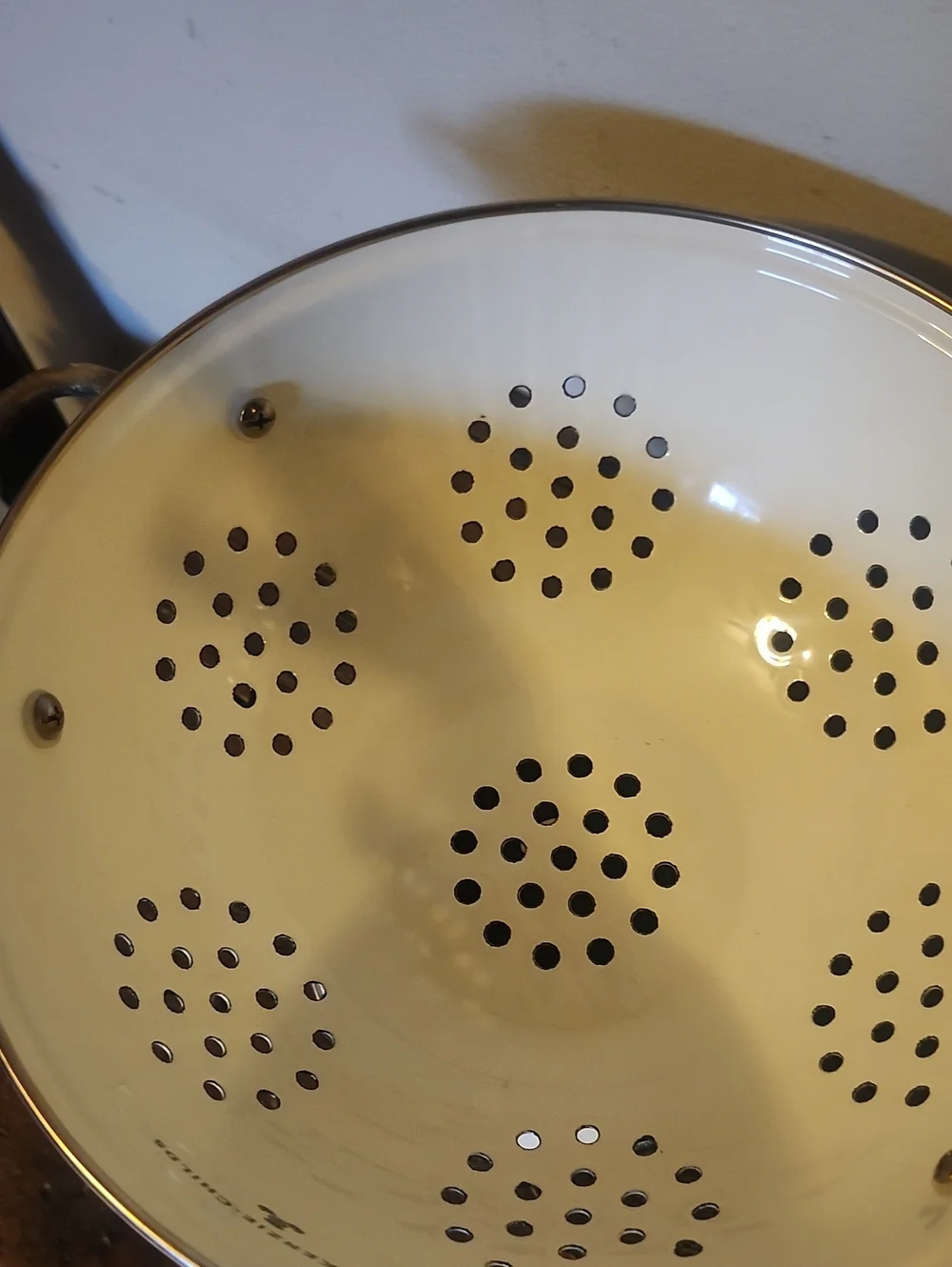 MacKenzie-Childs Courtly Check Large Colander 2.75 Quarts